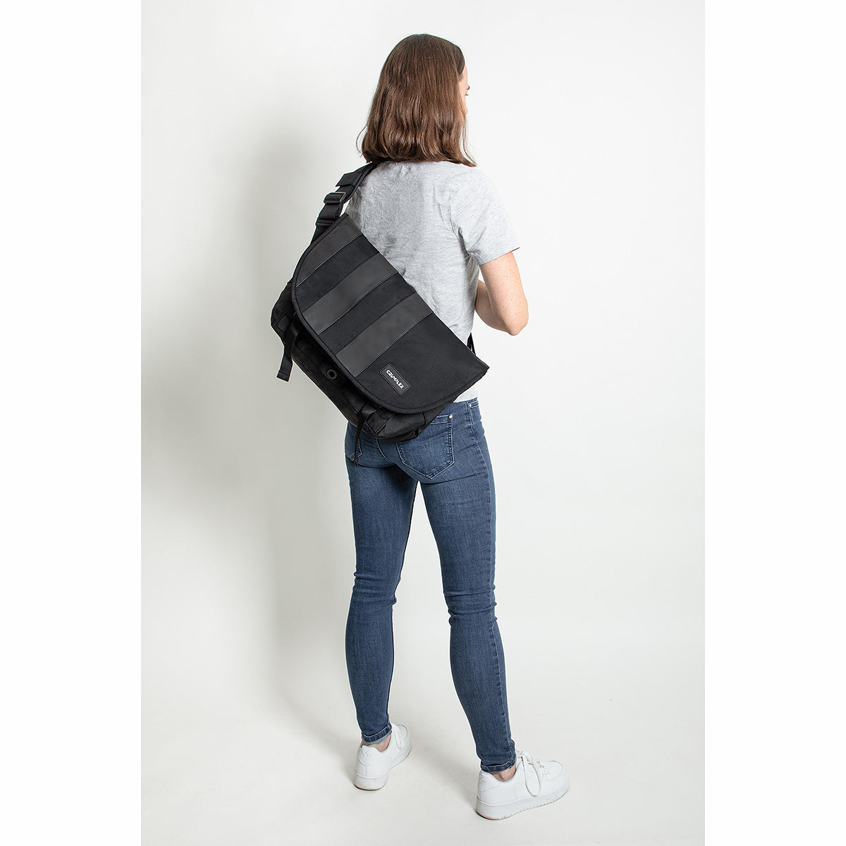 Dinky Di Messenger 16''