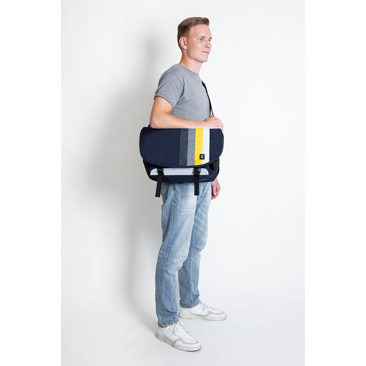 Dinky Di Messenger 16" Classic